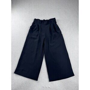 Lululemon Women's Black Wide Leg Culotte Crop Pants Size 6 Elastic Waist Pleated